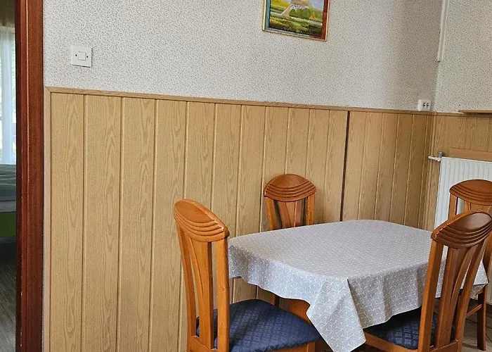 Laguna 30,31 דירה איזולה